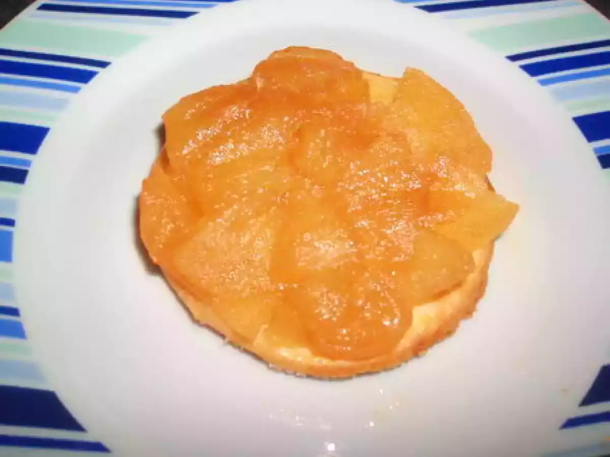 MINI TARTELETTES TATIN ... RETOUR TOUT DOUX