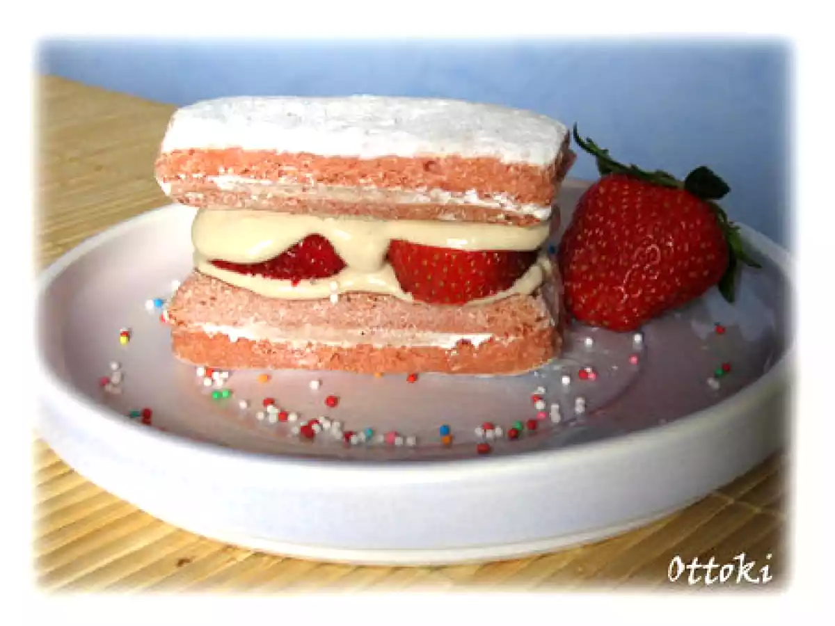 Mini-tiramisu aux biscuits roses de Reims et aux fraises