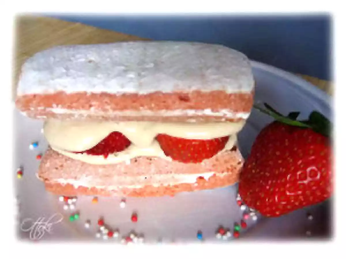 Mini-tiramisu aux biscuits roses de Reims et aux fraises - photo 2