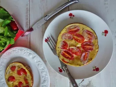 Minis clafoutis aux tomates cerises et fromage de brebis (sans gluten)