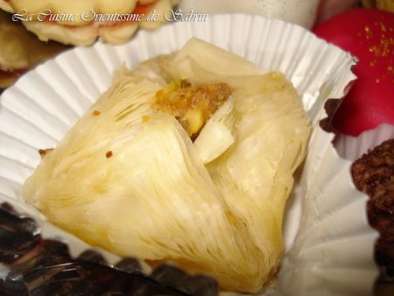 Mkhabez au flan et noisette et Chamiya pistaches (petites pâtisseries) - photo 3