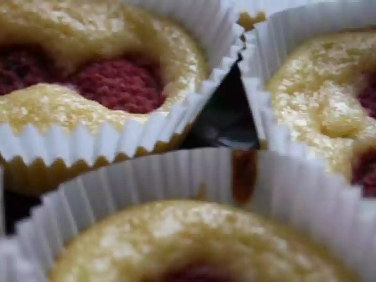 Moelleux à la ricotta et aux framboises - photo 3