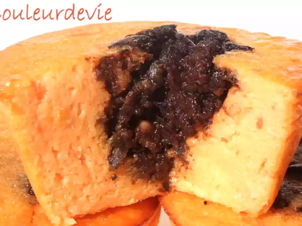 Moelleux au poivron rouge, coeur de tapenade - photo 2