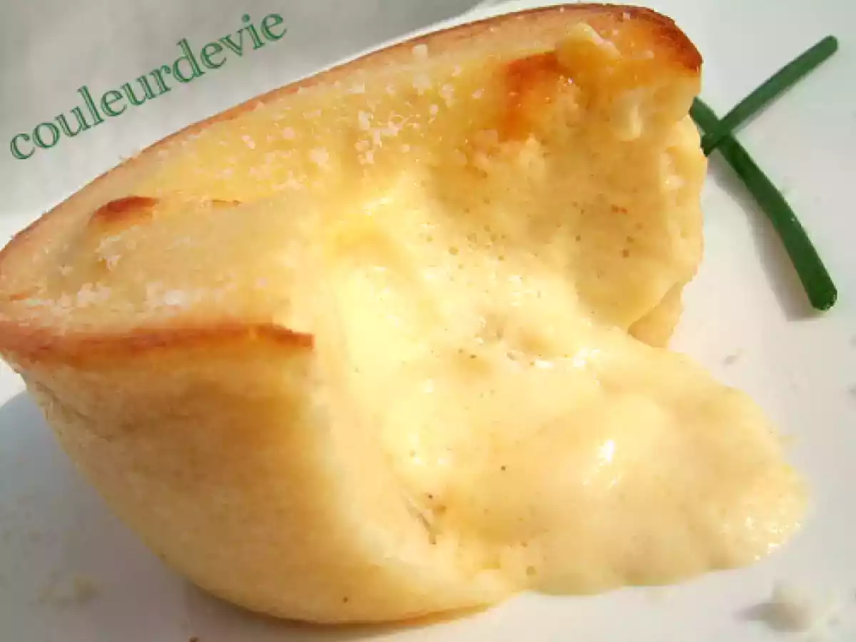 Moelleux aux asperges, coeur coulant sauce hollandaise - photo 2