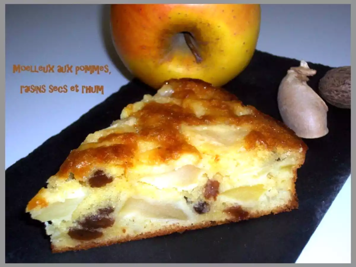 Moelleux aux pommes, raisins secs et rhum