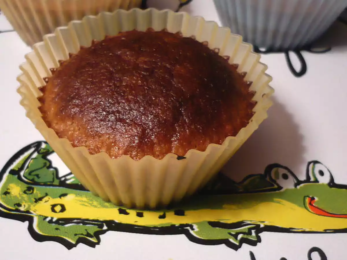 Moelleux coulant au chocolat au lait et caramel au beurre salé, et on fond de plaisir!