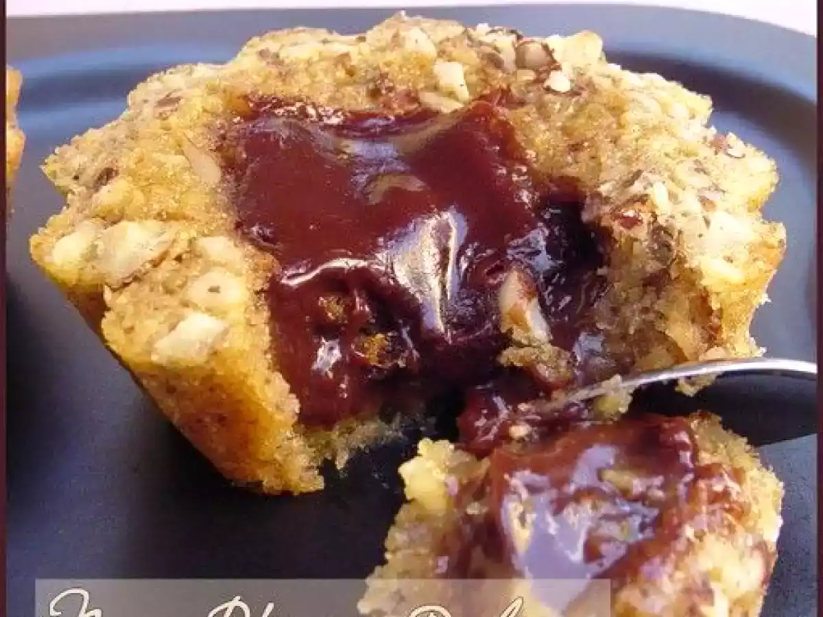 Moelleux noisette, coeur de ganache chocolat au lait et spéculoos