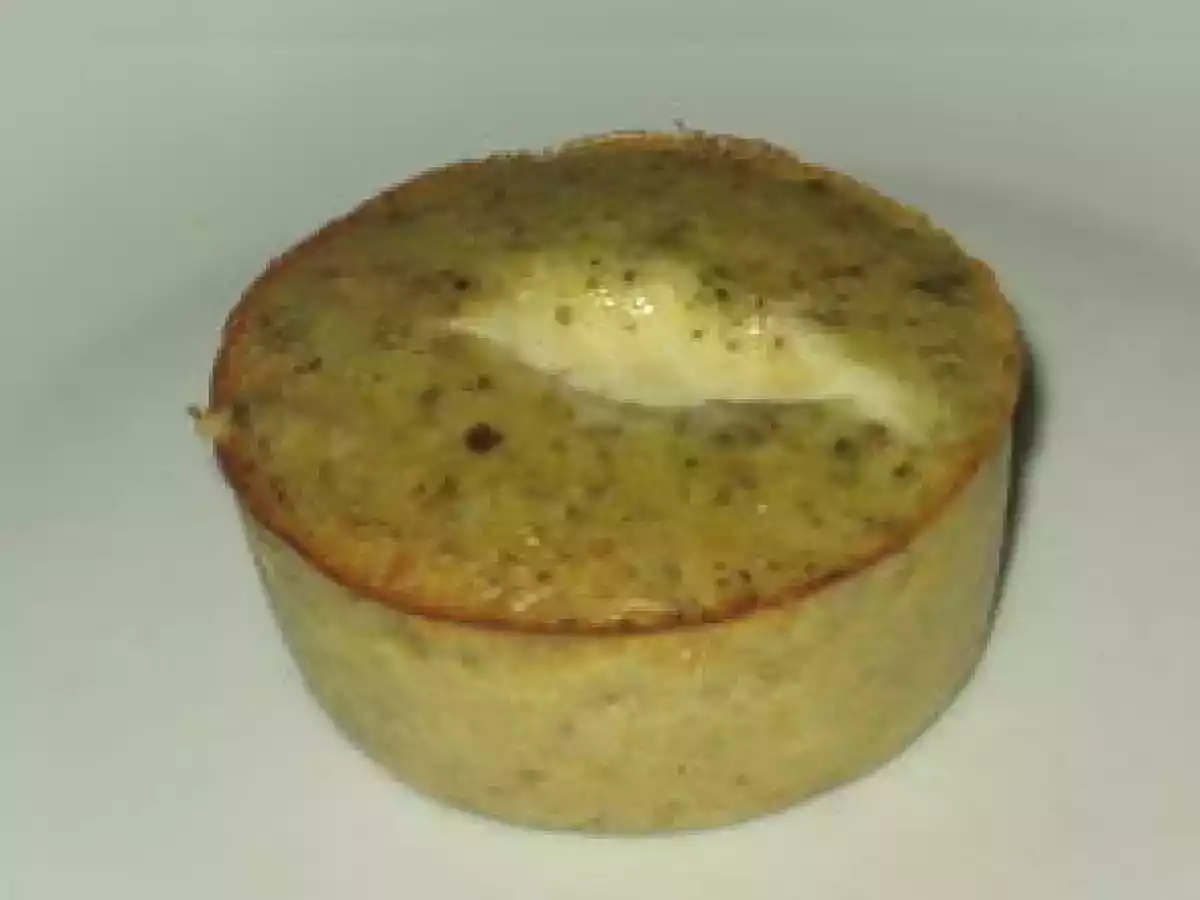 Moelleux pistou, coeur mozzarella.