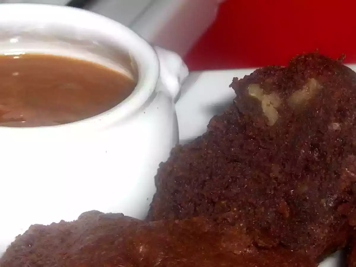 MON BROWNIE FONDANT AUX NOIX DE PECAN CROQUANT ET SA SAUCE CARAM - photo 3