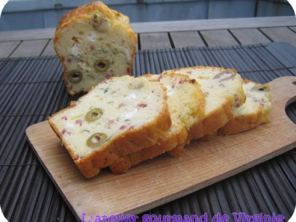 Mon Cake Sale Aux Olives Basilic Chevre Et Jambon Ideal Pour L