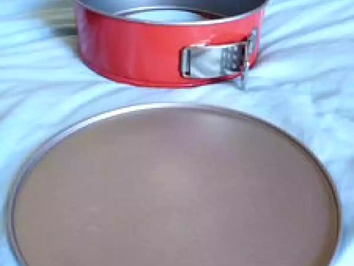 Mon cheesecake anniversaire: un cheesecake classique à la vanille, sauce caramel