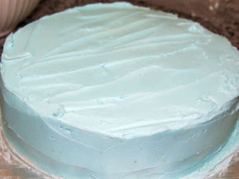Mon projet de gateau Arc-en-Ciel partie 3 : Frosting ou couvrir le gâteau, photo 1