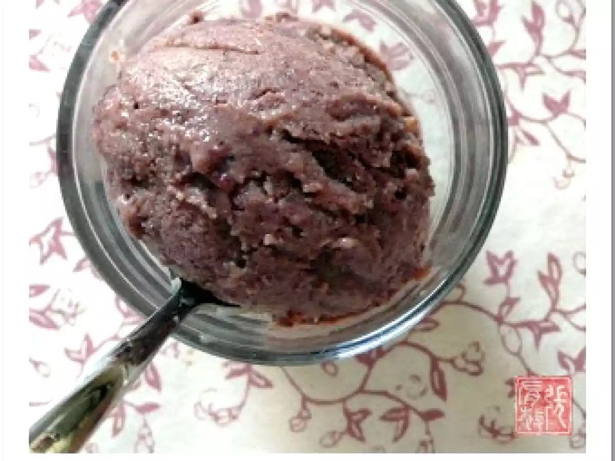 Monomanie en rouge (red bean paste & ice cream)