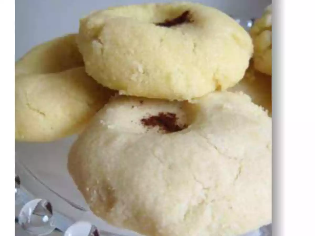 MONTECAOS PETITS GATEAUX POUR ACCOMPAGNER LE THE