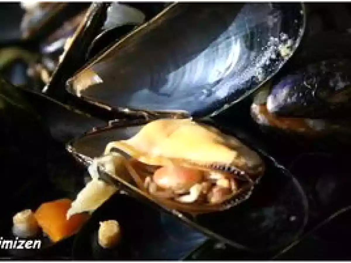 Moules aux petits légumes pour une merveilleuse séance cuisine entre amis... - photo 3