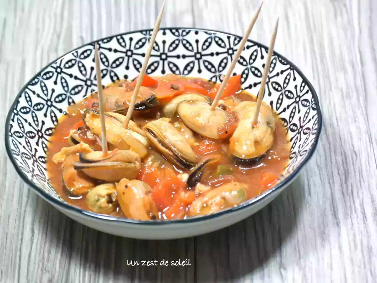 Moules aux tomates et poivrons