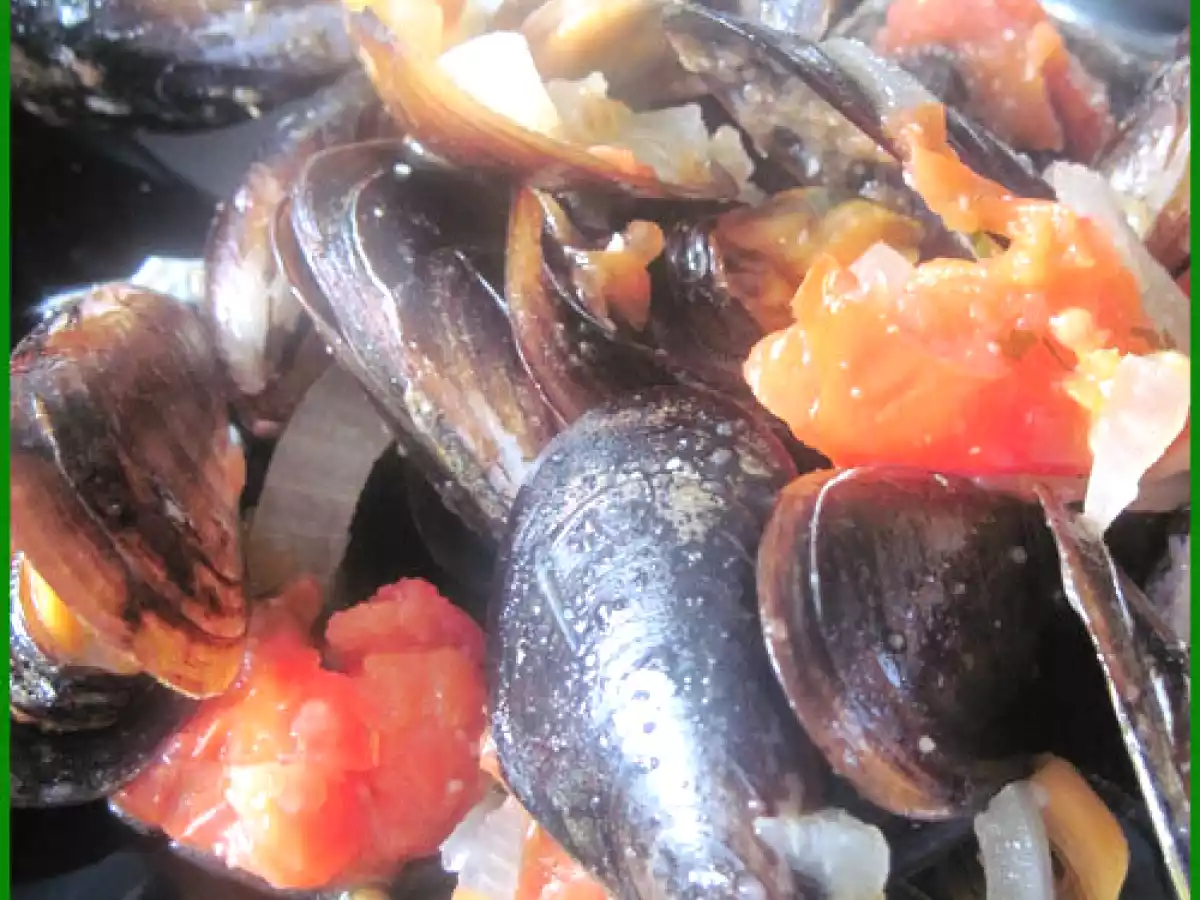 Moules cuisinées à la façon du sud