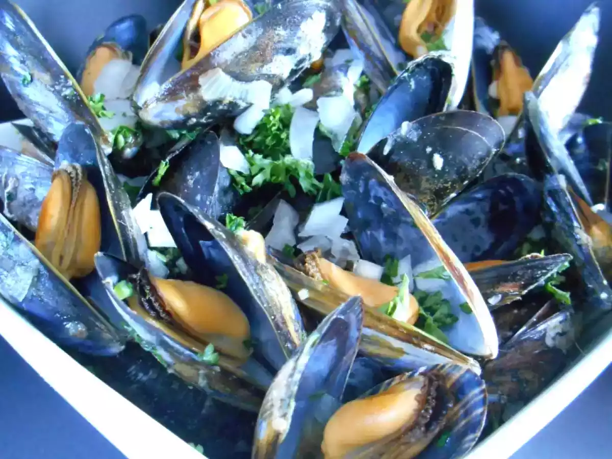 MOULES MARINIÈRES FACILES