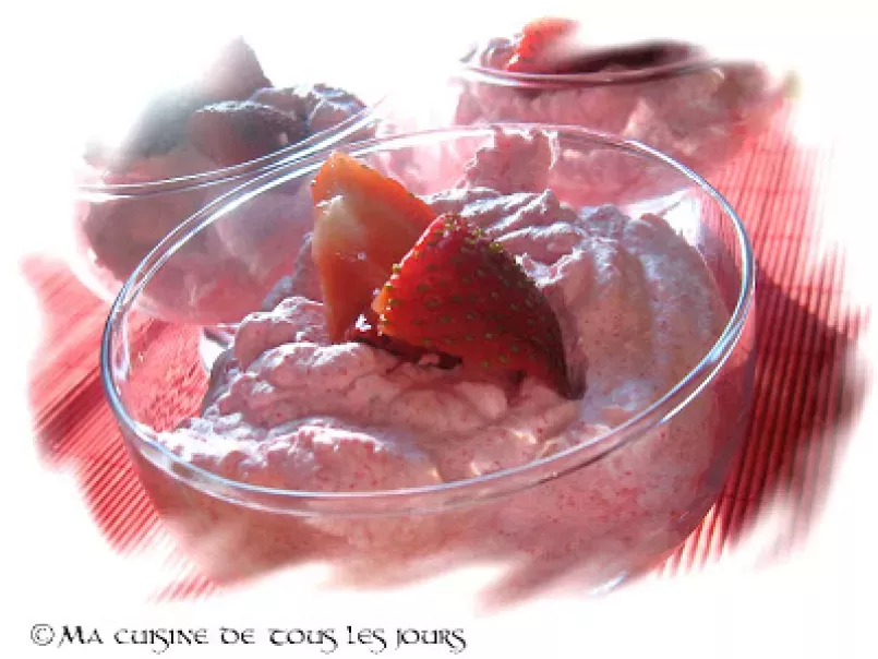 Mousse à la fraise en 3 ingrédients - photo 2