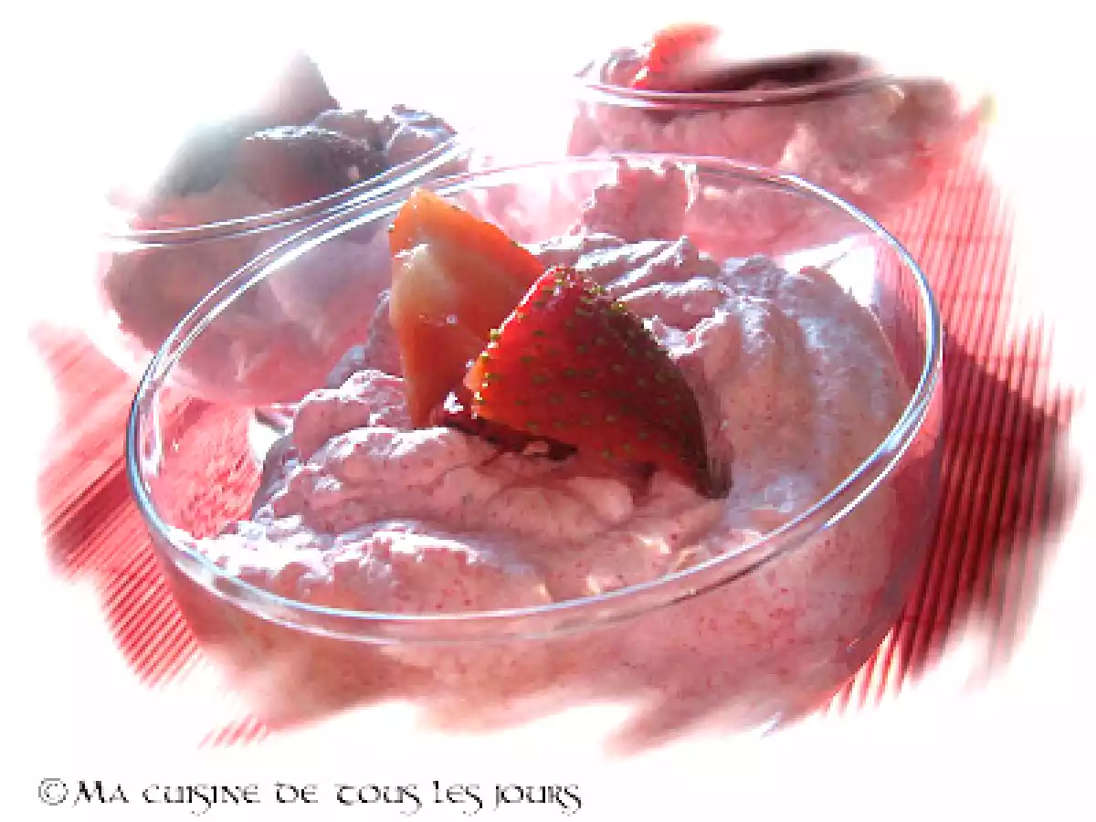 Mousse à la fraise en 3 ingrédients - photo 2