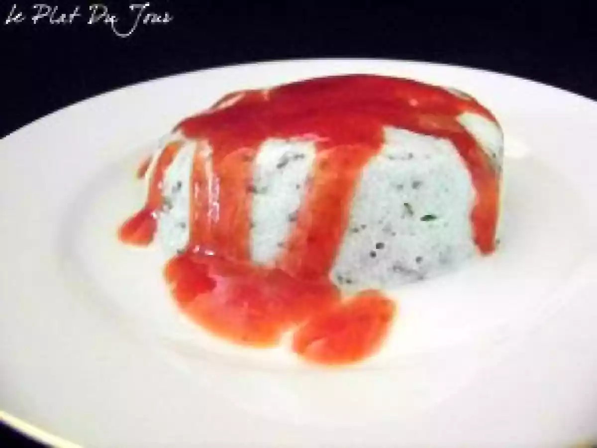 Mousse à la menthe et son coulis de fraise - photo 2