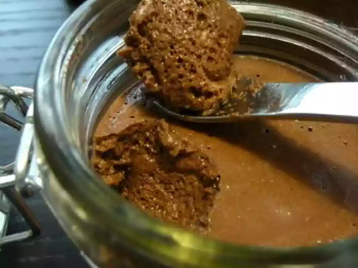 Mousse au chocolat à l'agar agar et soja
