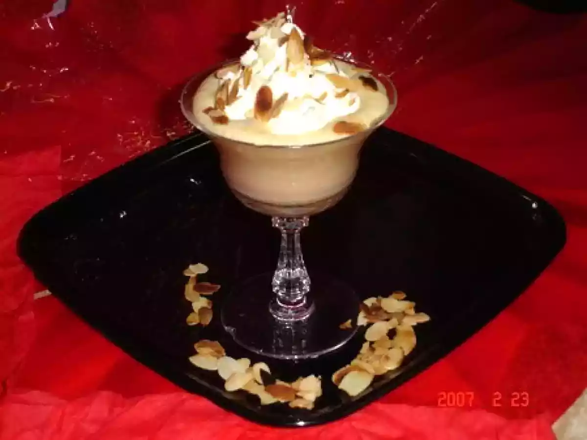 Mousse au chocolat blanc à la purée d'amande (sublîme)