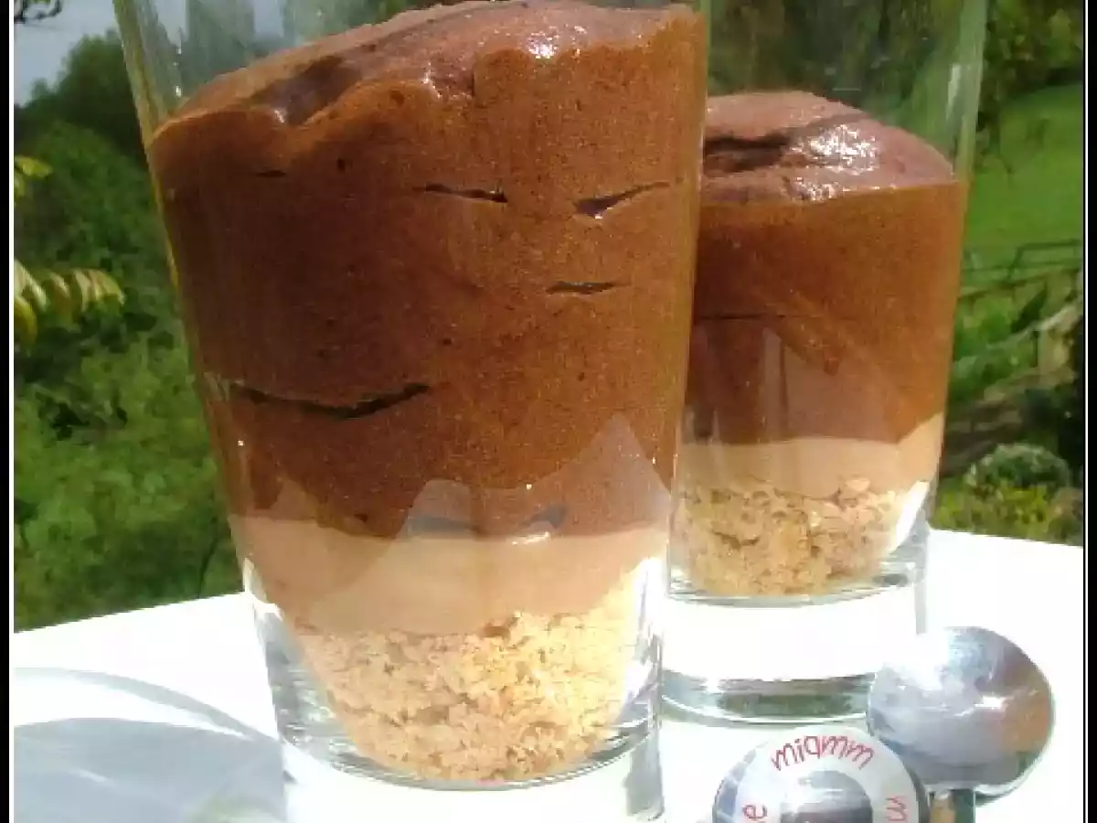 Mousse au chocolat noir & beurre salé devenue verrine tri'goût