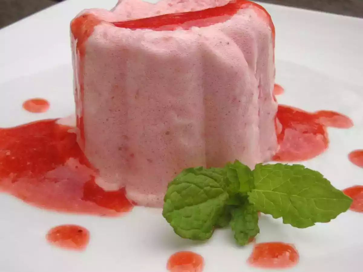 MOUSSE AUX FRAISES LEGERES