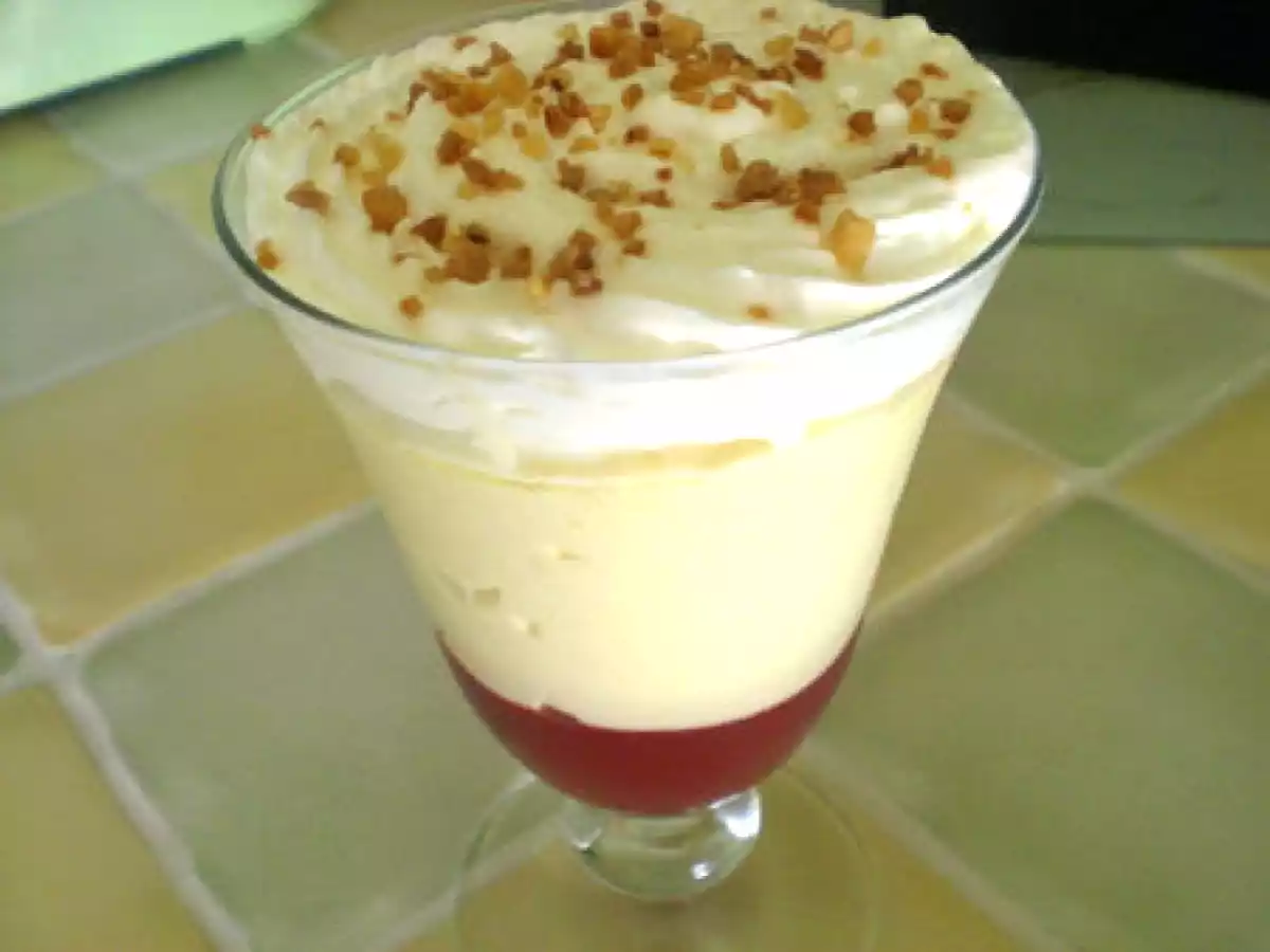MOUSSE D'ABRICOTS SUR SON COULIS DE FRAMBOISES