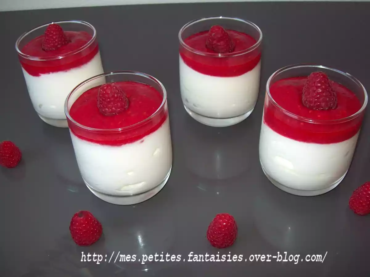 Mousse de fromage blanc au coulis de framboises - photo 2