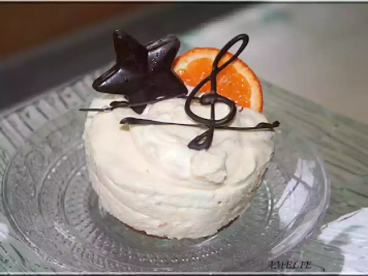 MOUSSE DE MANDARINE ET GRAND MARNIER AU CHOCOLAT BLANC