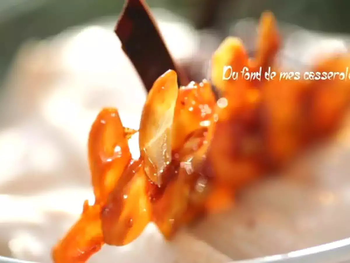 Mousse de marron suspendue sur son biscuit aux amandes - photo 4