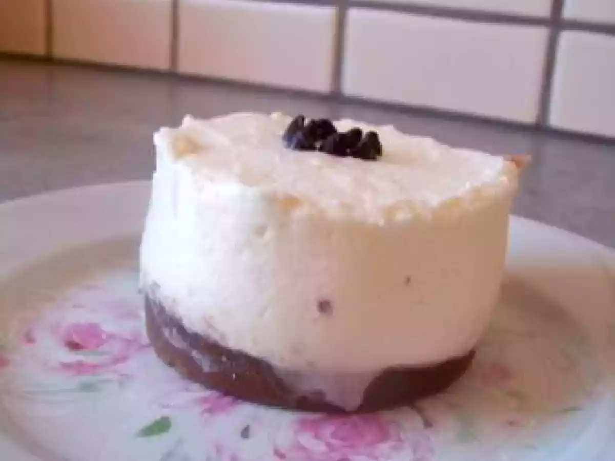 Mousse de poire sur croquant praliné