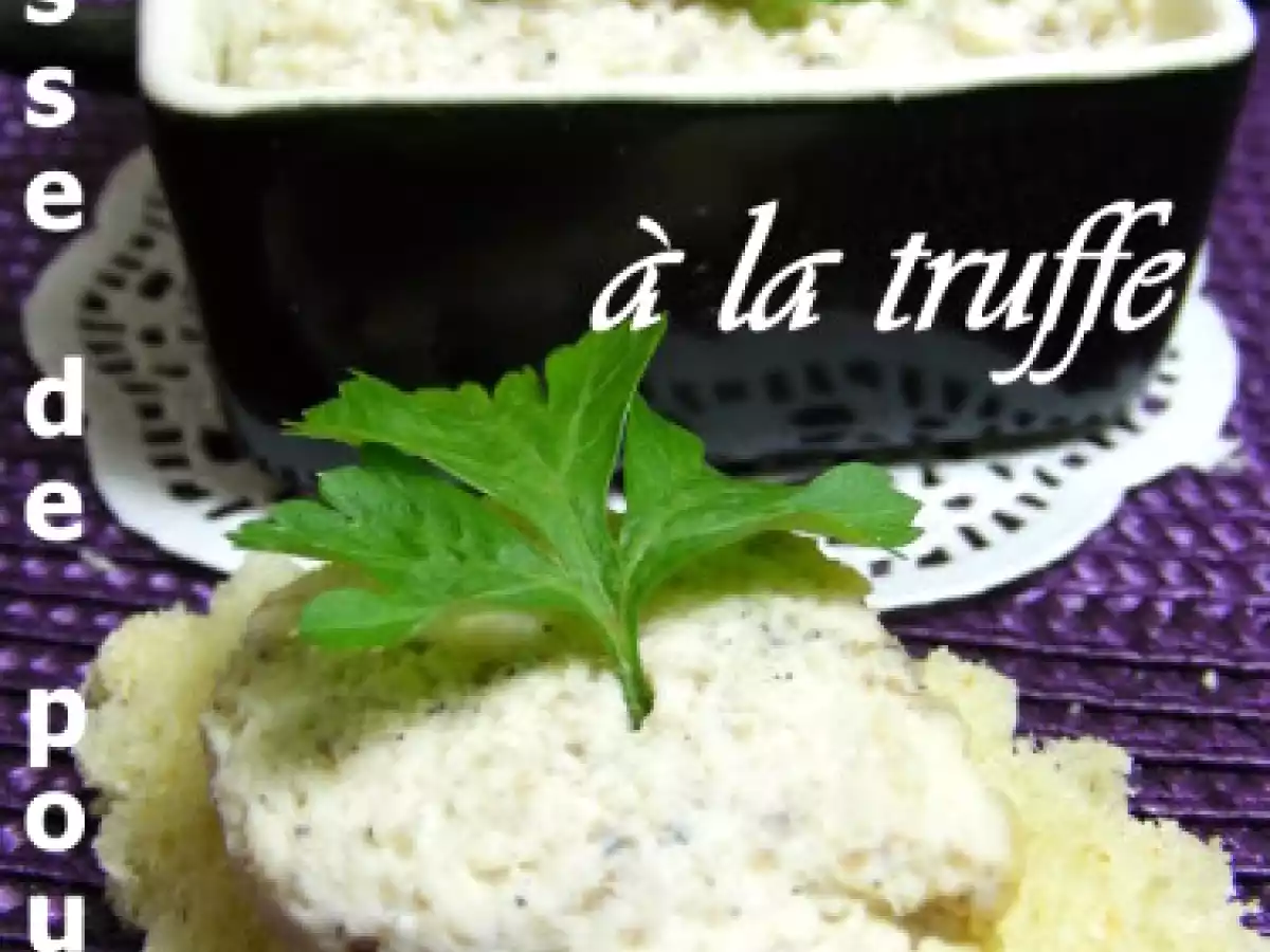 Mousse de poulet à la truffe