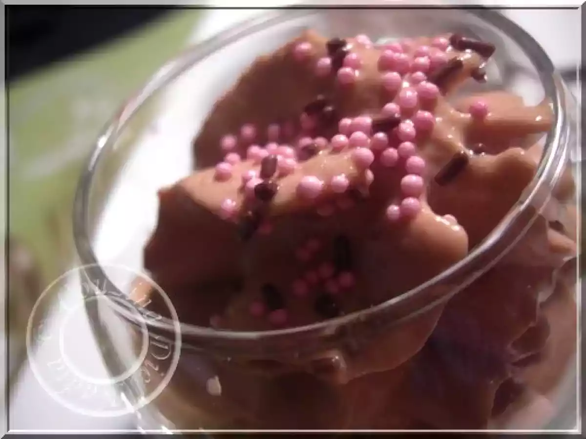 Mousse légère au Chocolat au lait avec le siphon - photo 2