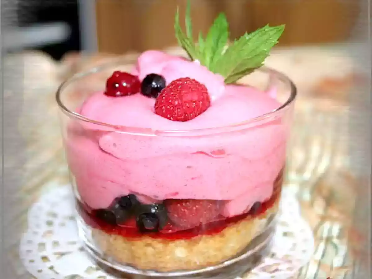 MOUSSE LEGERE AUX FRAMBOISES