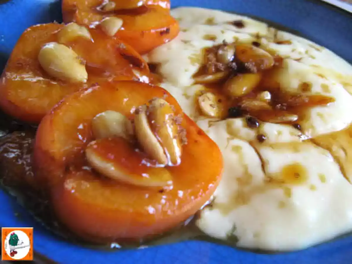 Mousse légère de mangue abricots rôtis au miel