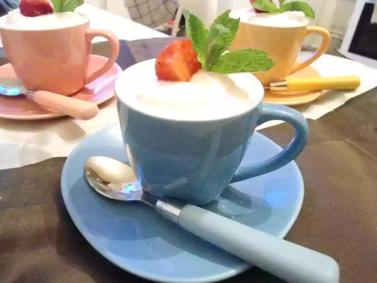 MOUSSE MINUTE AUX FRAISES