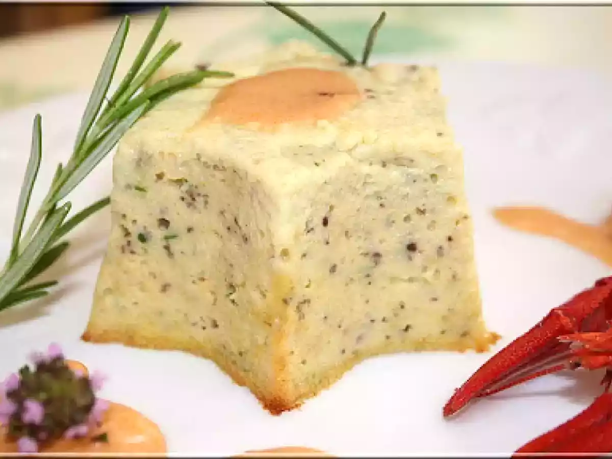 MOUSSELINE DE SAINT-JACQUES ET CHAMPIGNONS ? COULIS ECREVISSES