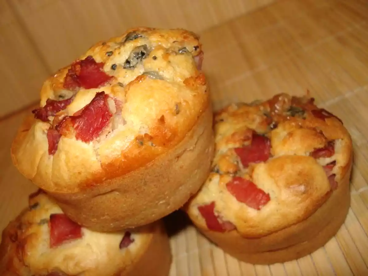 Muffin au bacon et fromage saint-agur. - photo 4