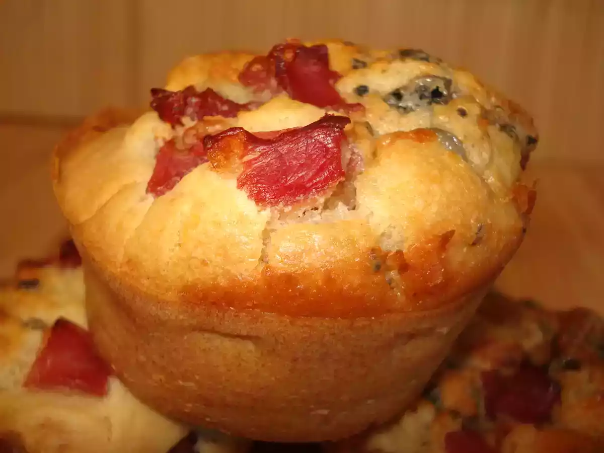 Muffin au bacon et fromage saint-agur. - photo 5