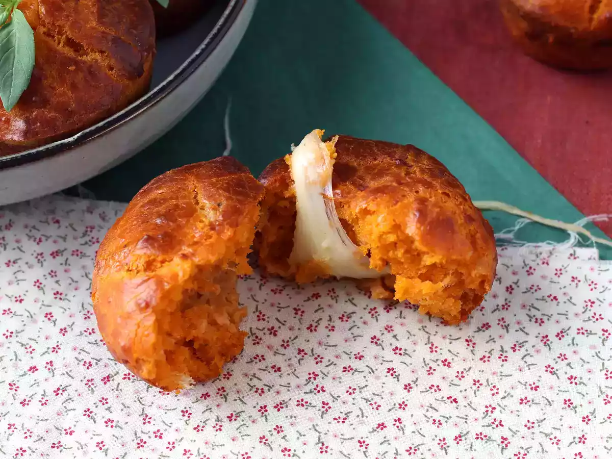 Muffins à la tomate au coeur fondant de mozzarella - photo 7