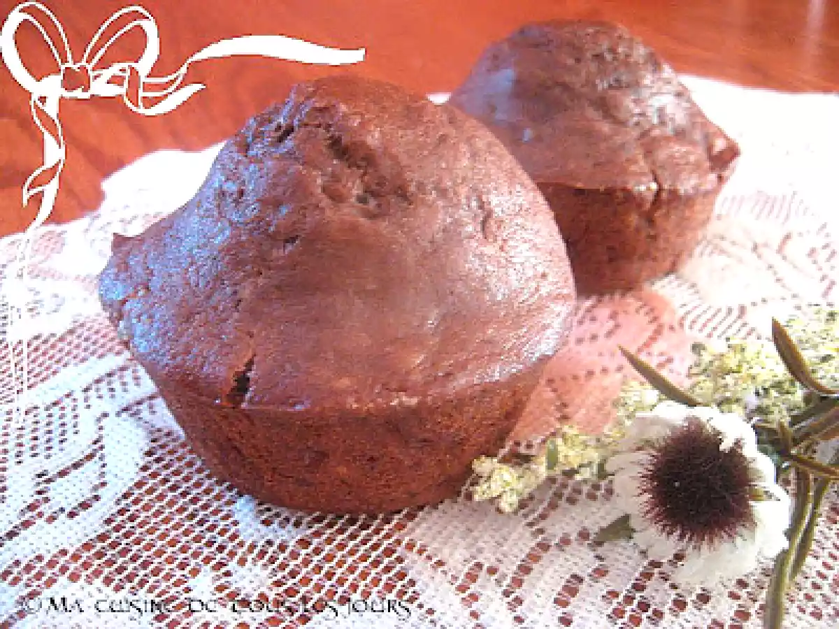 Muffins au cacao, à la banane et aux noix