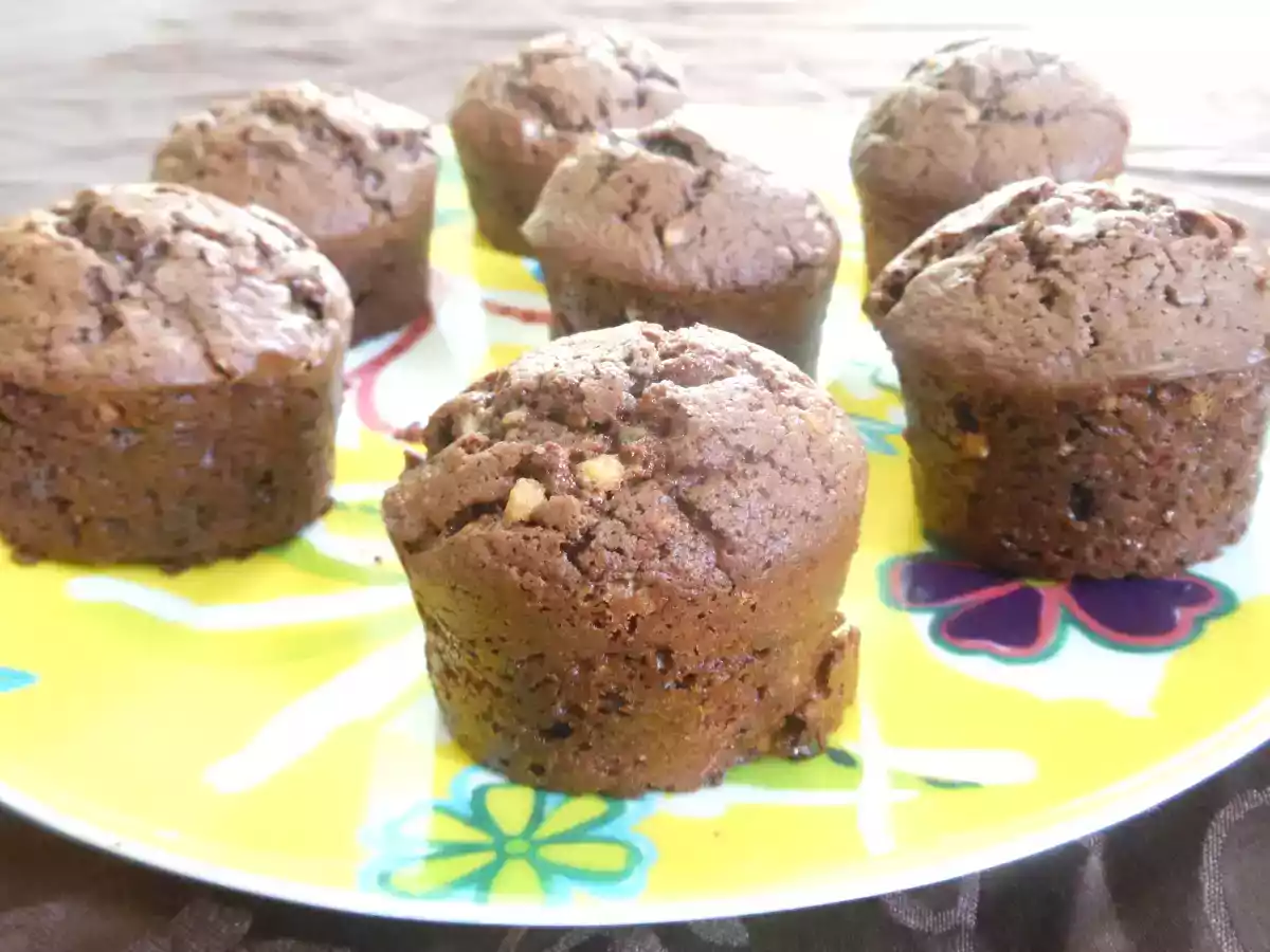 Muffins au chocolat noir et pépites de nougatine
