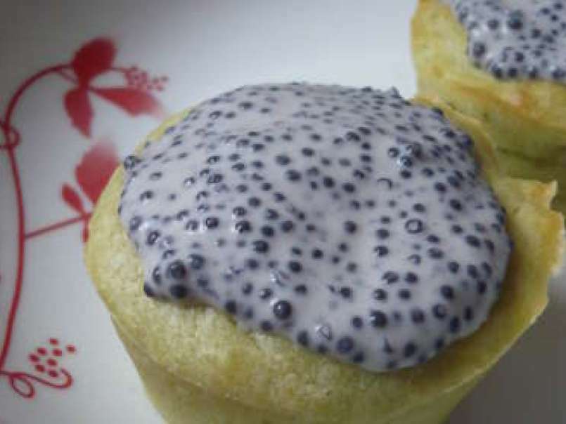 Muffins au coeur de tarama et sa crème aux oeufs de lompe, photo 2