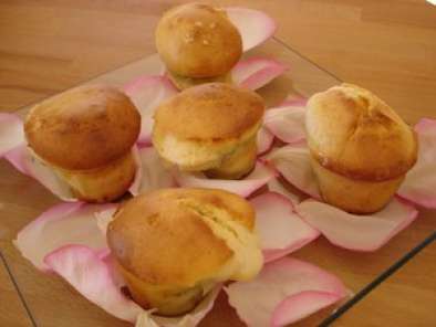 Muffins au confit de pétales de violettes