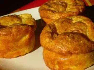 Muffins au parmesan et aux courgettes