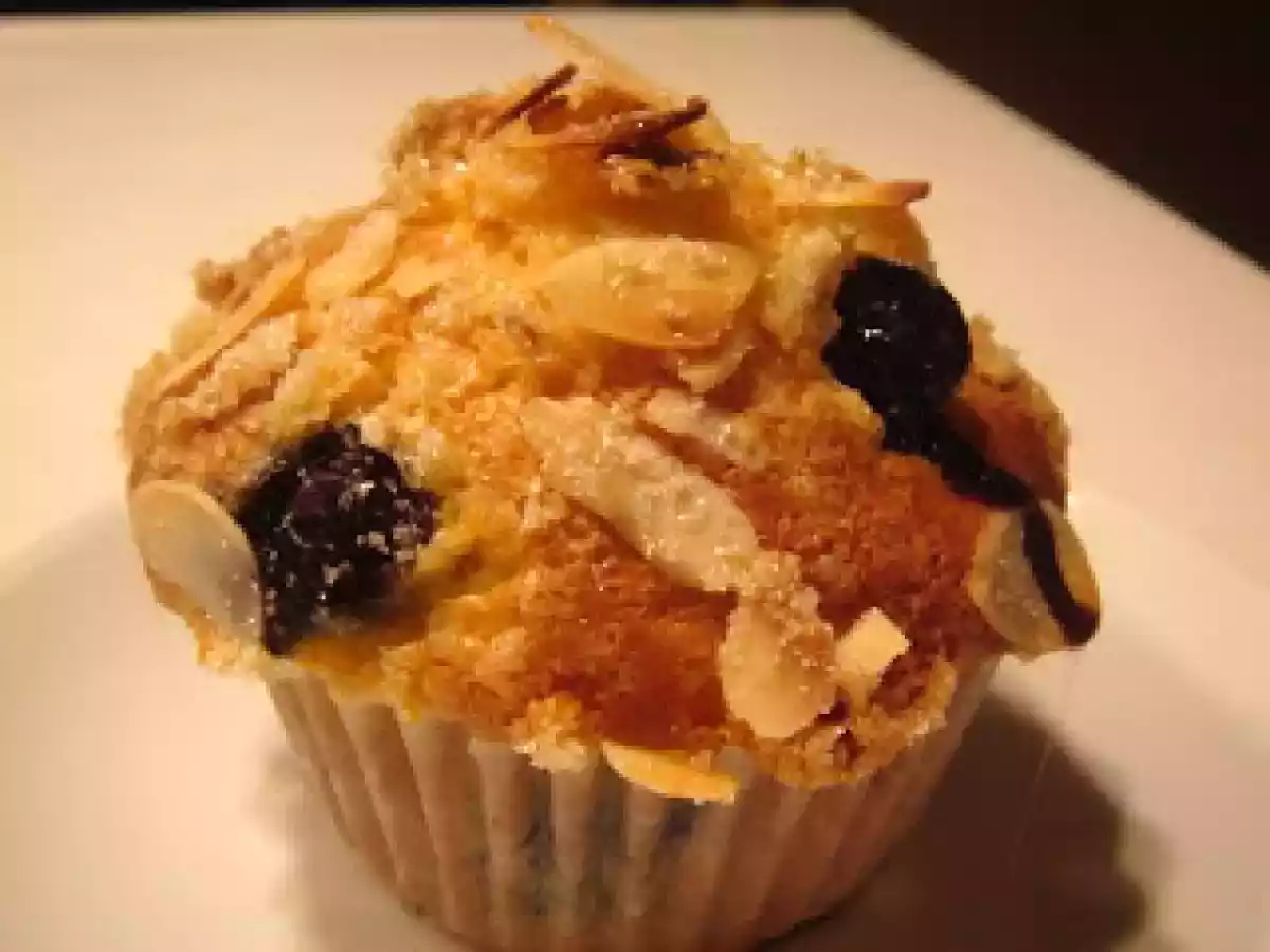 Muffins aux bleuets, à l'orange et aux amandes - photo 2