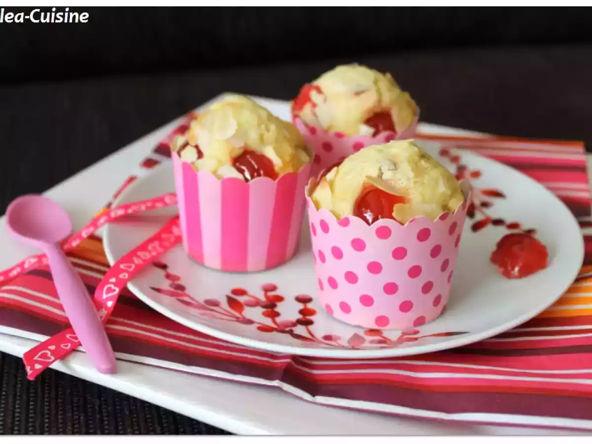 Muffins aux cerises confites et aux amandes - sans beurre